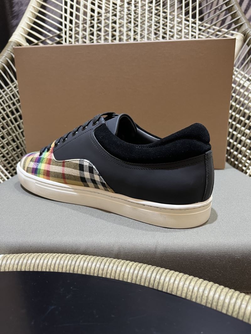 Burberry Low Shoes